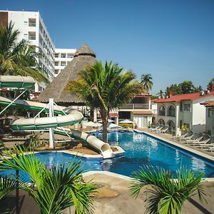 Los Picos Hotel & Suites Bucerias